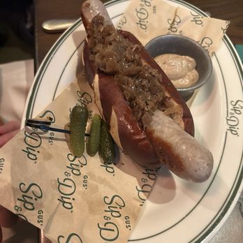 Gus' Sip & Dip - Pubs Near Me - Chicago, Illinois
