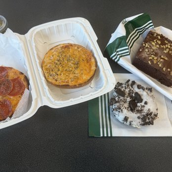 Yum Yum Donuts - Pizza Bagel an donuts - Donuts Near Me - Alhambra, California Yum Yum Donuts - Pizza Bagel an donuts - Donuts Near Me - Alhambra, California