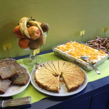 Le 3 Melarance - brunch - Wine Bars Near Me - Milan, Michigan