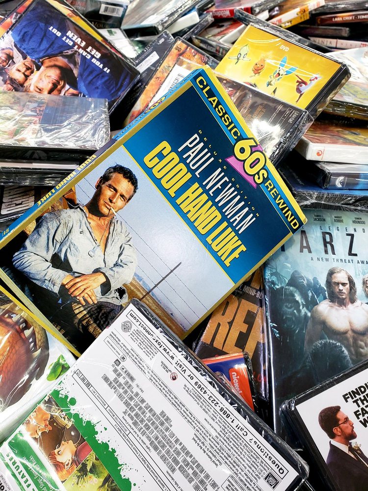 Walmart Supercenter, Commack Roadtrippers