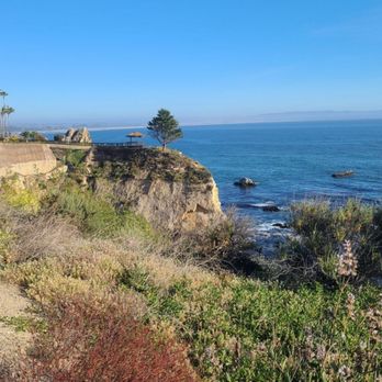 Dinosaur Caves Park - Parks Near Me - Pismo Beach, California