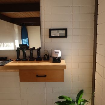 Hideaways Barber Lounge - Barbers Near Me - San Clemente, California