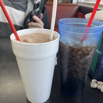 Lee's Bar-B-Q - Chocolate milkshake - Barbeque Near Me - Trinidad, Colorado Lee's Bar-B-Q - Chocolate milkshake - Barbeque Near Me - Trinidad, Colorado