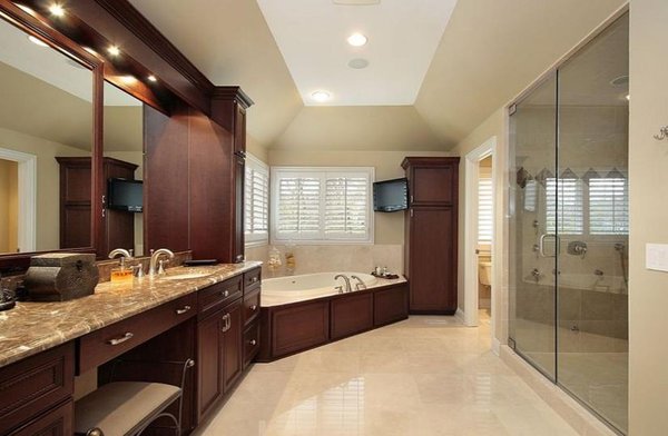 EMS Electric Mechanical & Plumbing Logo