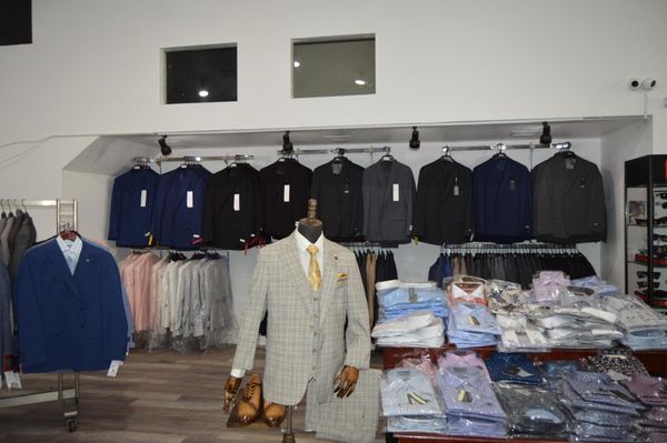 DESIGNER SUIT WAREHOUSE - Updated August 2025 - 45 Photos