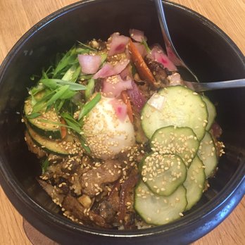 Earls Kitchen + Bar - Bibimbap with steak - New American Near Me - Orlando, Florida