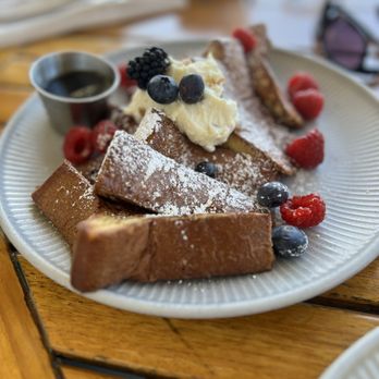 Sula - Citrus French Toast - Cocktail Bars Near Me - Sausalito, California