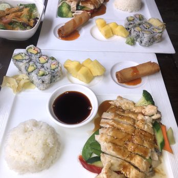 Maguro - Lunch Bento Box - Sushi Bars Near Me - New York, New York Maguro - Lunch Bento Box - Sushi Bars Near Me - New York, New York
