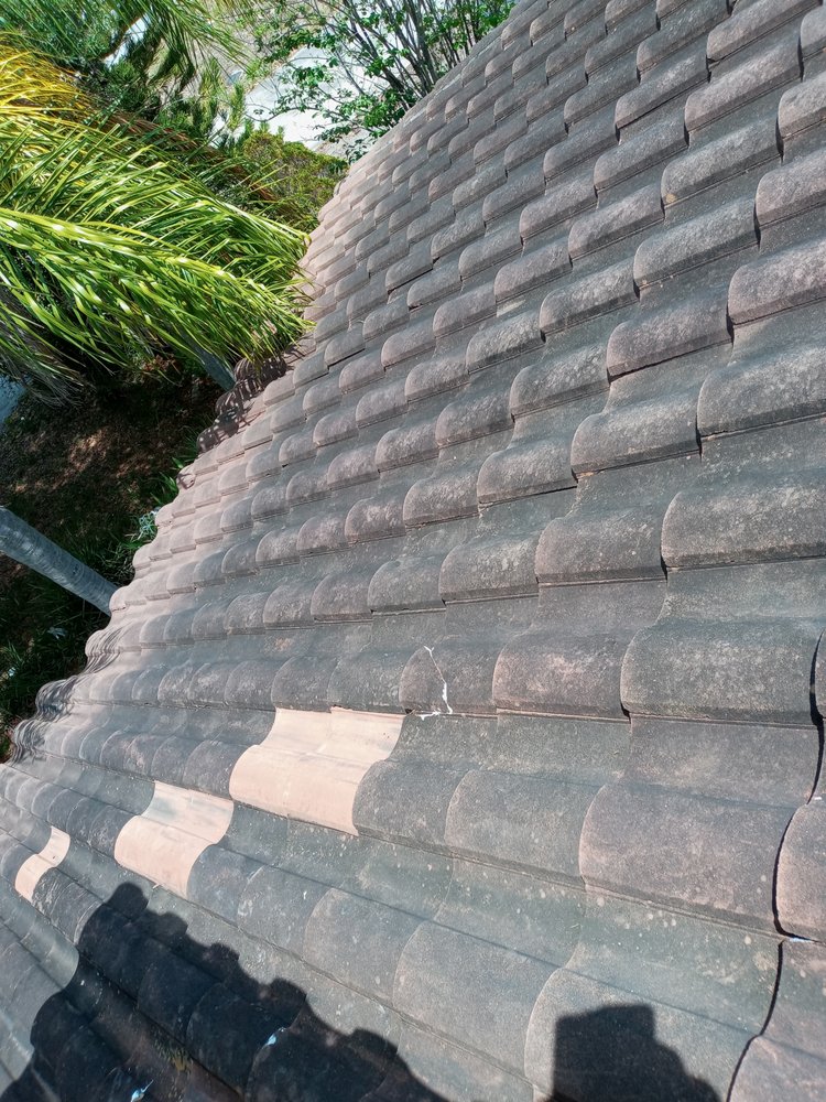 Slide of Lesko Roofing