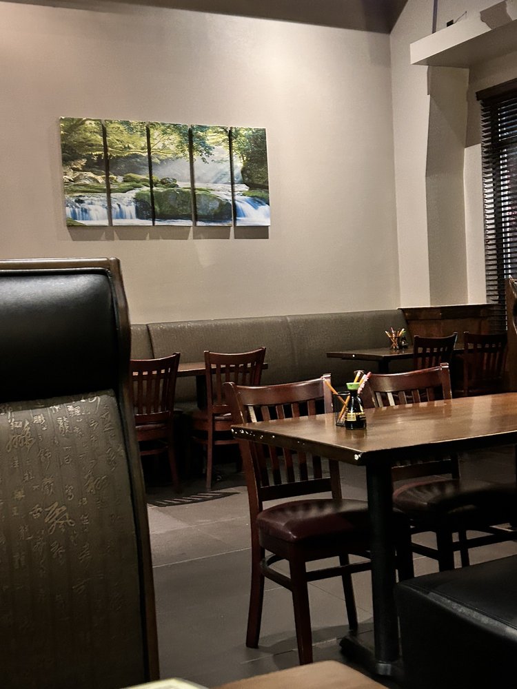 Tsukiro Japanese Restaurant