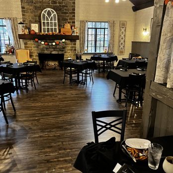 Jaffre’s Stone Bar & Kitchen - Dining area - Italian Near Me - Latrobe, Pennsylvania Jaffre’s Stone Bar & Kitchen - Dining area - Italian Near Me - Latrobe, Pennsylvania