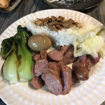 19 GOLD - Taiwanese sausage on rice - Taiwanese Near Me - Seattle, Washington 19 GOLD - Taiwanese sausage on rice - Taiwanese Near Me - Seattle, Washington