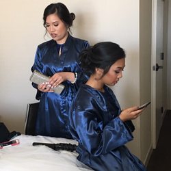 Book Jackie Dee - Bridal Party updo's