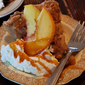 The Floridian - Sour cream peach pie, yummy. - Southern Near Me - Saint Augustine, Florida