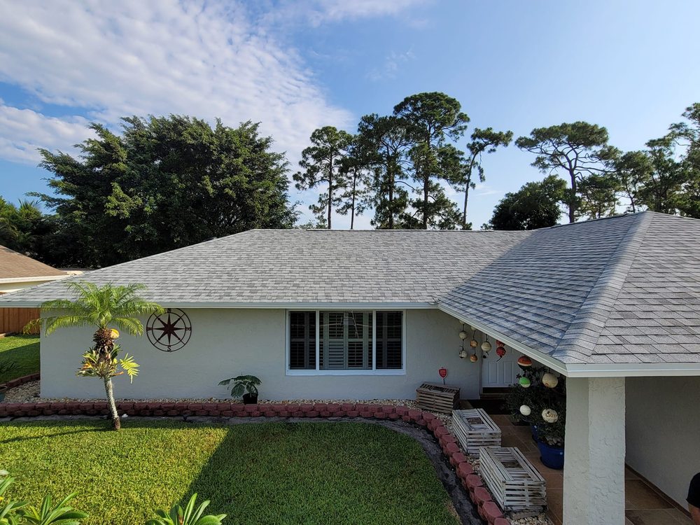 Slide of Local Roofing Pro