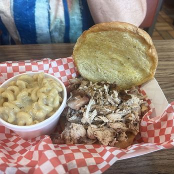 Staxx BBQ - Pulled Chicken Dinner - Barbeque Near Me - Frankfort, Kentucky Staxx BBQ - Pulled Chicken Dinner - Barbeque Near Me - Frankfort, Kentucky