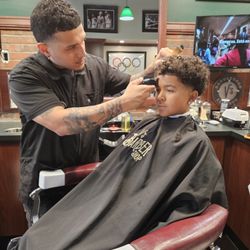 V's Barbershop Cadence Eastmark