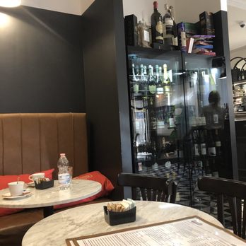 Piccadilly - Back wall corner - Italian Near Me - Rome, RM Piccadilly - Back wall corner - Italian Near Me - Rome, RM