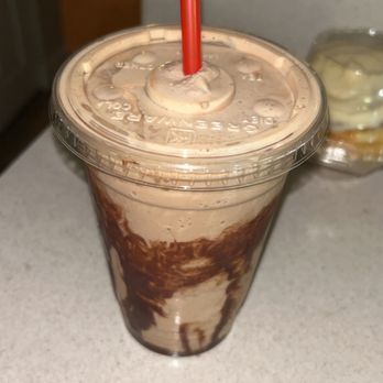 Mack Delicious Ice Cream - Chocolate milkshake - Ice Cream & Frozen Yogurt Near Me - St Louis, Missouri Mack Delicious Ice Cream - Chocolate milkshake - Ice Cream & Frozen Yogurt Near Me - St Louis, Missouri
