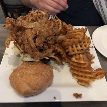 Hobo's Cafe - Sloppy Hobo burger - New American Near Me - Key Largo, Florida