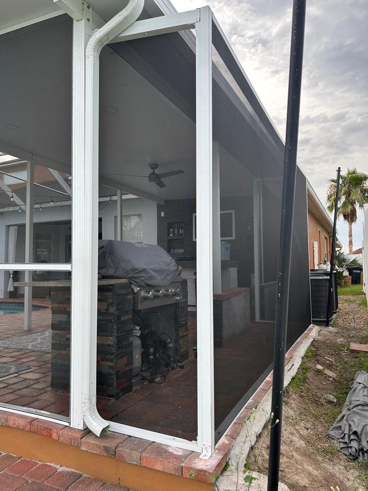 Slide of Aluminum and Screen Y&J