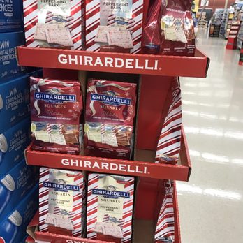 Albertsons - Christmas candy - Grocery Near Me - Santa Ana, California