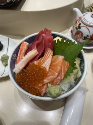 Toyosu Wholesale Fish Market by null