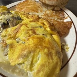 Sweet Basil - Mushroom omelette