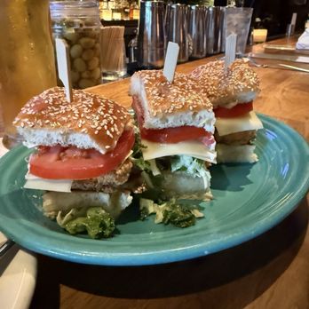 The Honor Bar - Dings Crispy Chicken Sandwich - Burgers Near Me - Beverly Hills, California The Honor Bar - Dings Crispy Chicken Sandwich - Burgers Near Me - Beverly Hills, California