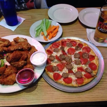 Fowler House Cafe - Chicken, Pepperoni, Sausage, etcetera...respectively. - American Near Me - Quincy, Massachusetts