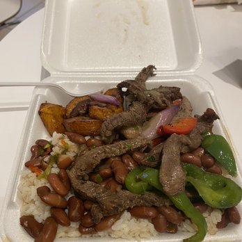 Arepa Bar & Grill - Latin American Near Me - Trumbull, Connecticut Arepa Bar & Grill - Latin American Near Me - Trumbull, Connecticut