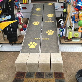 Great Outdogs - All dogs welcome! just wipe your paws. Woof! - Pet Stores Near Me - Austin, Texas
