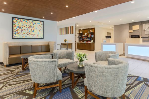 Holiday Inn Express & Suites Fort Worth Downtown by IHG by null