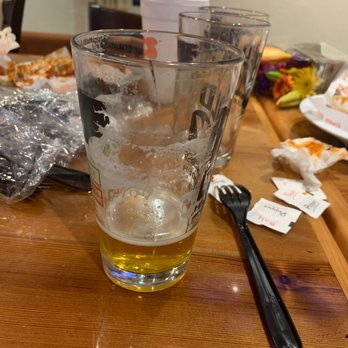 Hooters - Chicken Wings Near Me - Somerset, New Jersey