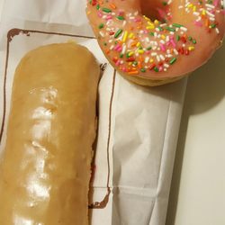 TOP DONUTS - Maple filled bar with yellow cream and pink with sprinkles