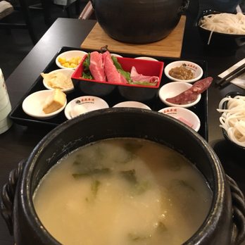 Oriental Rice Noodle House - a large pot of soup - Noodles Near Me - Montreal, Quebec