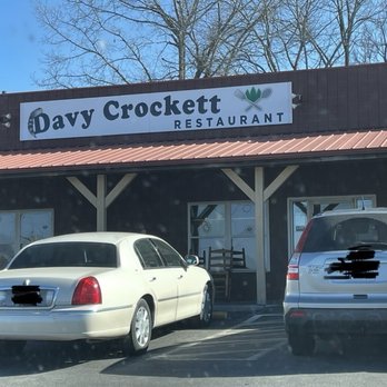 Davy Crockett Restaurant - Entrance - Southern Near Me - Morristown, Tennessee