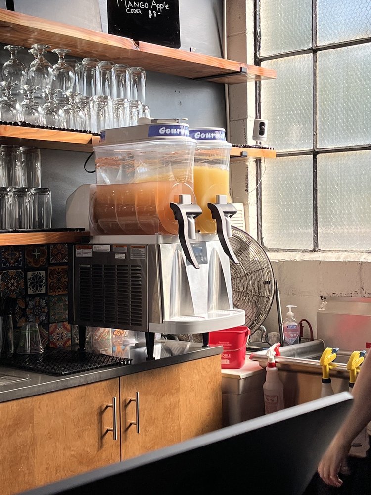 Social spots from Ravenna Brewing Company