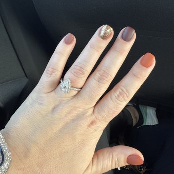 Chloe Beauty - Nail Salons Near Me - Las Vegas, Nevada