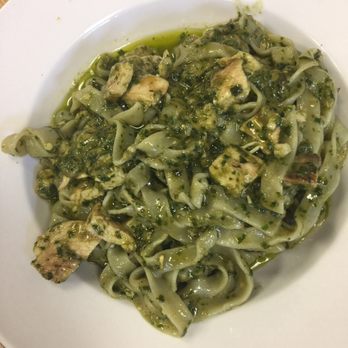 Spaghetto - Fettuccine Chicken pesto - Italian Near Me - Davie, Florida Spaghetto - Fettuccine Chicken pesto - Italian Near Me - Davie, Florida