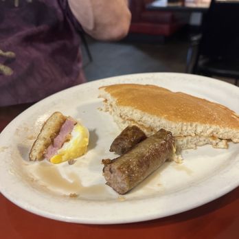 Mickey D's Cafe - Sorry, I took pictures before we started but somehow they didn't turn out. So just to give you perspective lol it was delicious. - Cafes Near Me - Apache Junction, Arizona