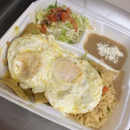 Chilaquiles verdes Chilaquiles verdes
