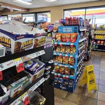 Love's Travel Stop - Convenience Stores Near Me - Davenport, Iowa