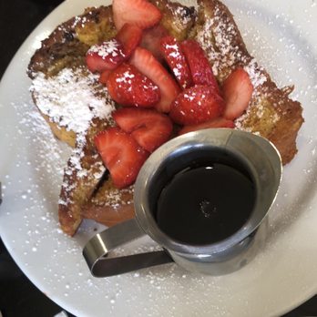 Bea Bea's - Strawberry French toast - Coffee & Tea Near Me - Burbank, California Bea Bea's - Strawberry French toast - Coffee & Tea Near Me - Burbank, California