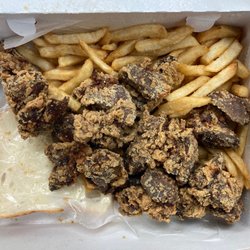 Hip Hop Fish & Chicken - Chicke liver meal.  1lb. Chicken Livers Combo