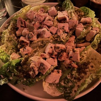 Bar Pendry - Salad with grilled chicken - Cocktail Bars Near Me - New York, New York Bar Pendry - Salad with grilled chicken - Cocktail Bars Near Me - New York, New York