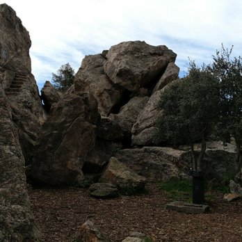 Indian Rock Park - Parks Near Me - Berkeley, California