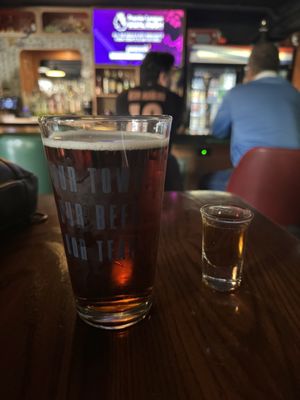 Lucky's 3 Star Bar by null