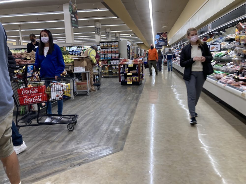 VONS Updated May 2024 45 Photos & 55 Reviews 5688 Telephone Rd