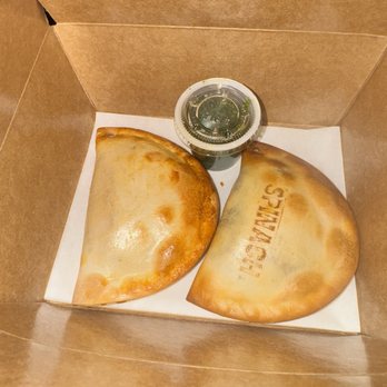 El Artesano Empanadas - Spinach, Corn/Cheese Empanadas - Empanadas Near Me - White Plains, New York El Artesano Empanadas - Spinach, Corn/Cheese Empanadas - Empanadas Near Me - White Plains, New York